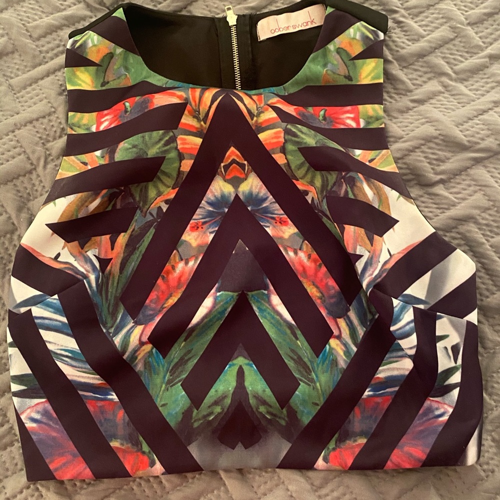 Ooberswank multicolor crop with cutouts